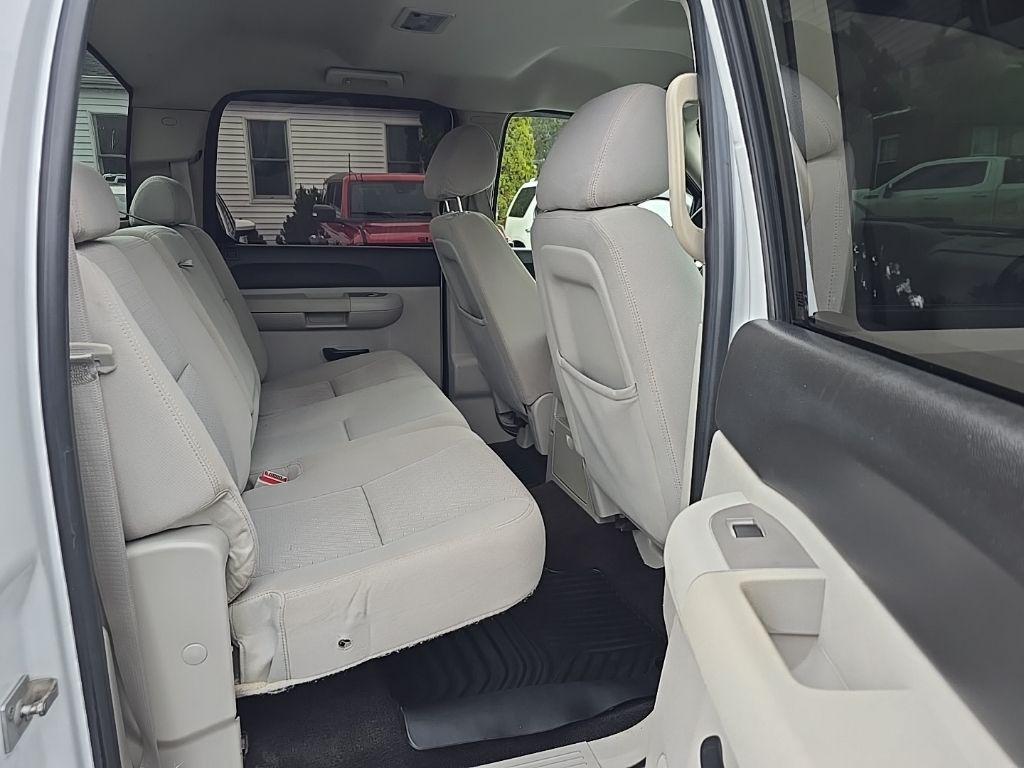 used 2011 Chevrolet Silverado 2500 car, priced at $15,795