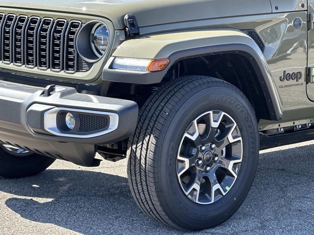 new 2026 Jeep Gladiator car, priced at $53,773