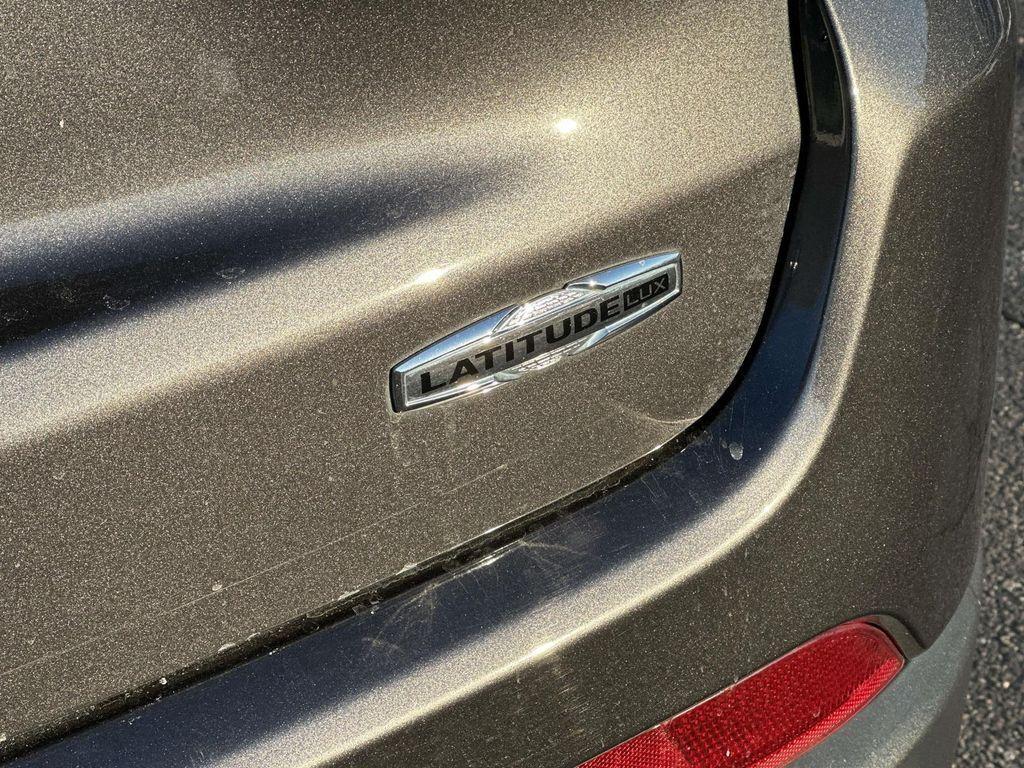 used 2022 Jeep Compass car, priced at $17,996