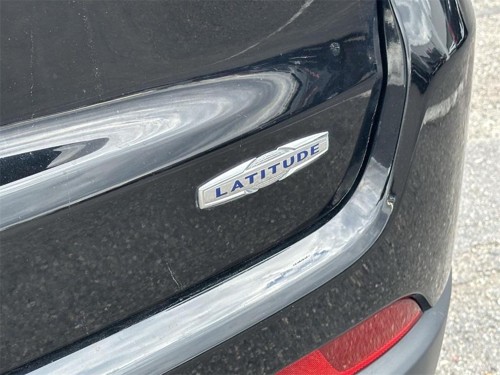 used 2022 Jeep Compass car, priced at $20,995