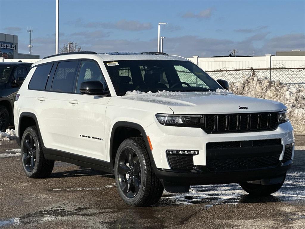 new 2025 Jeep Grand Cherokee L car, priced at $53,587