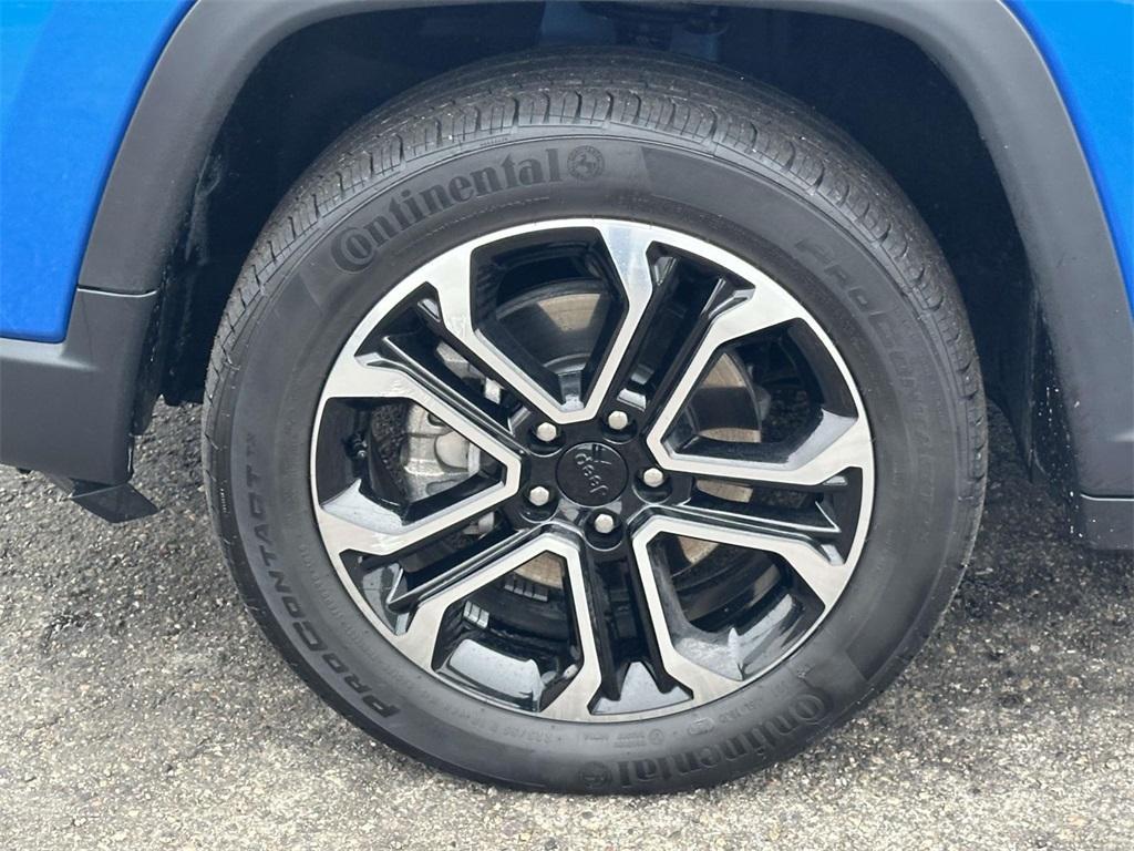 used 2022 Jeep Compass car, priced at $22,995