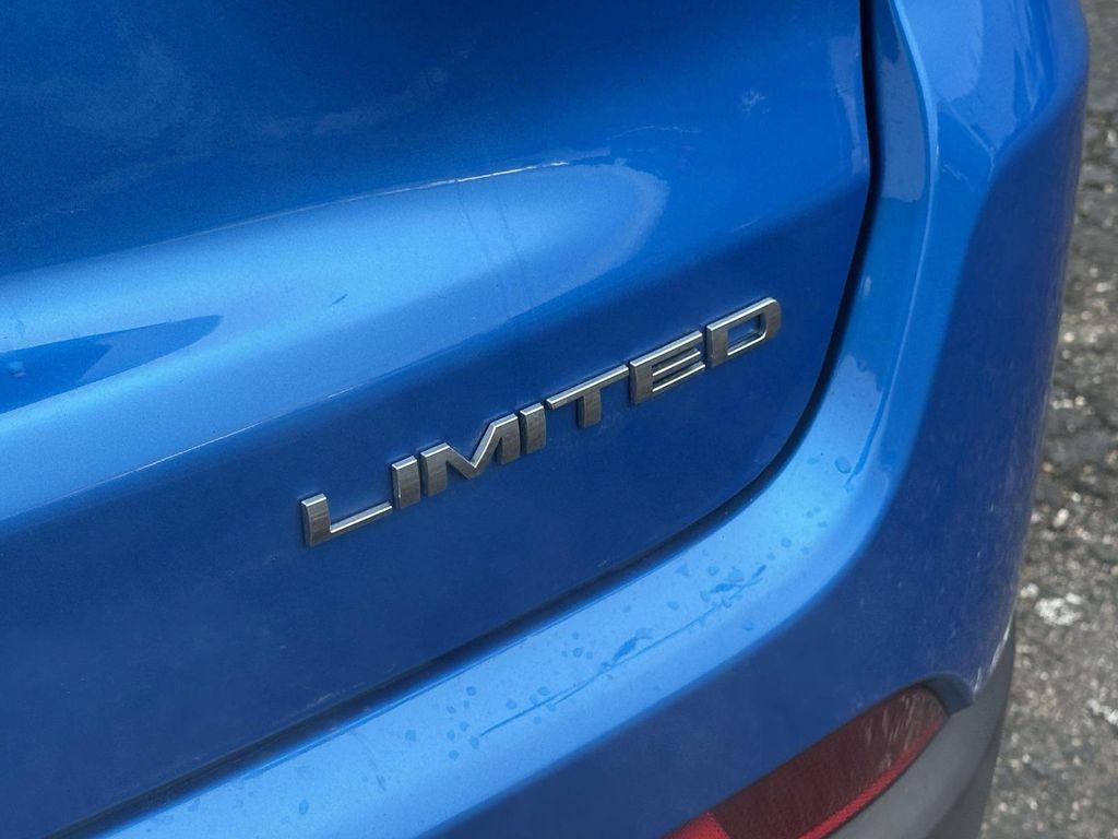 used 2022 Jeep Compass car, priced at $22,995