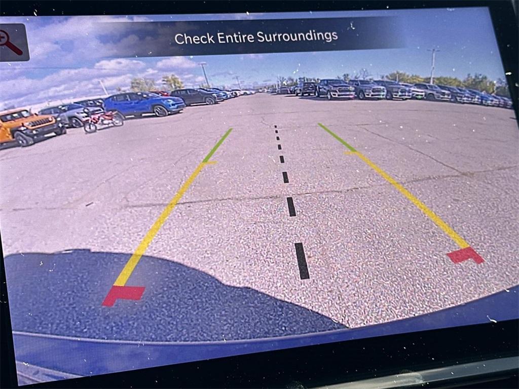 new 2025 Jeep Grand Cherokee car, priced at $49,320