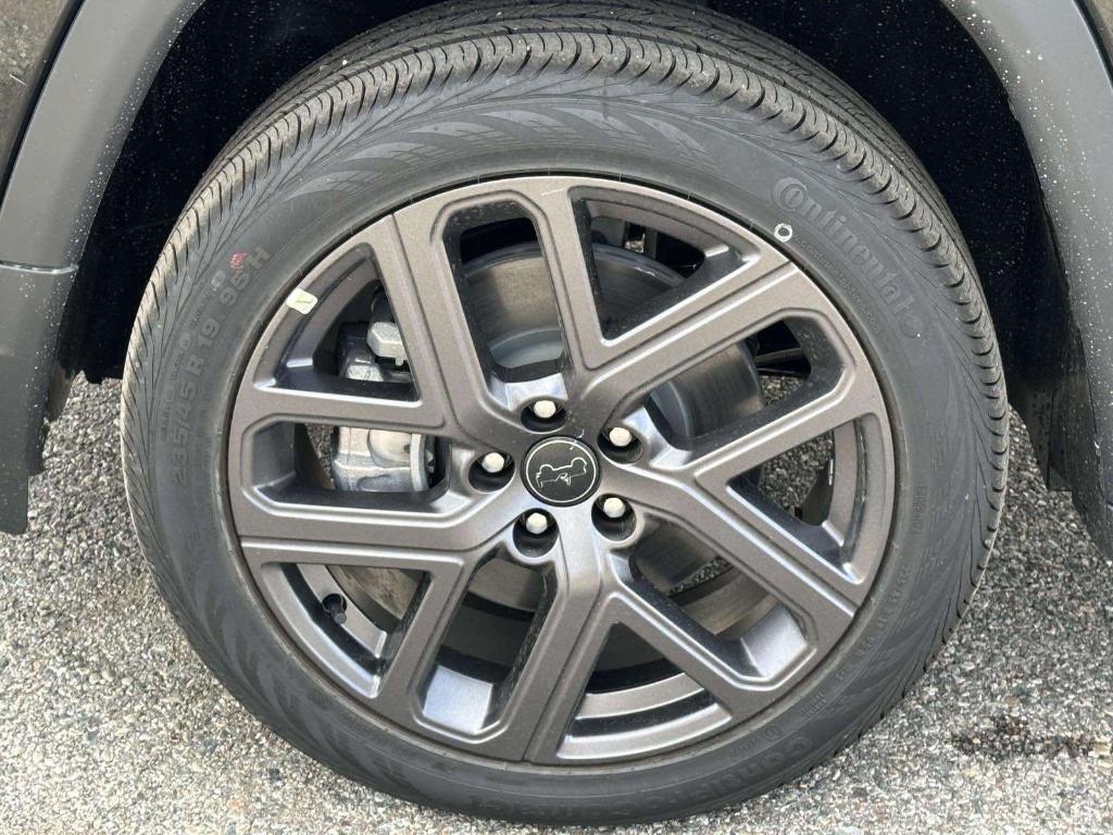 new 2026 Jeep Compass car, priced at $36,965