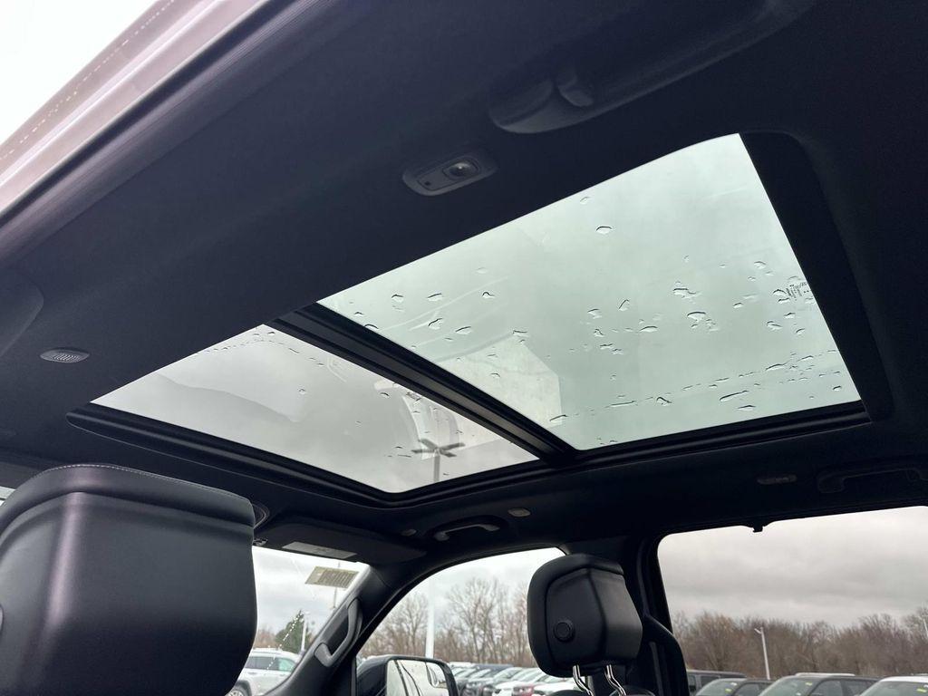 new 2026 Jeep Grand Wagoneer L car, priced at $81,602