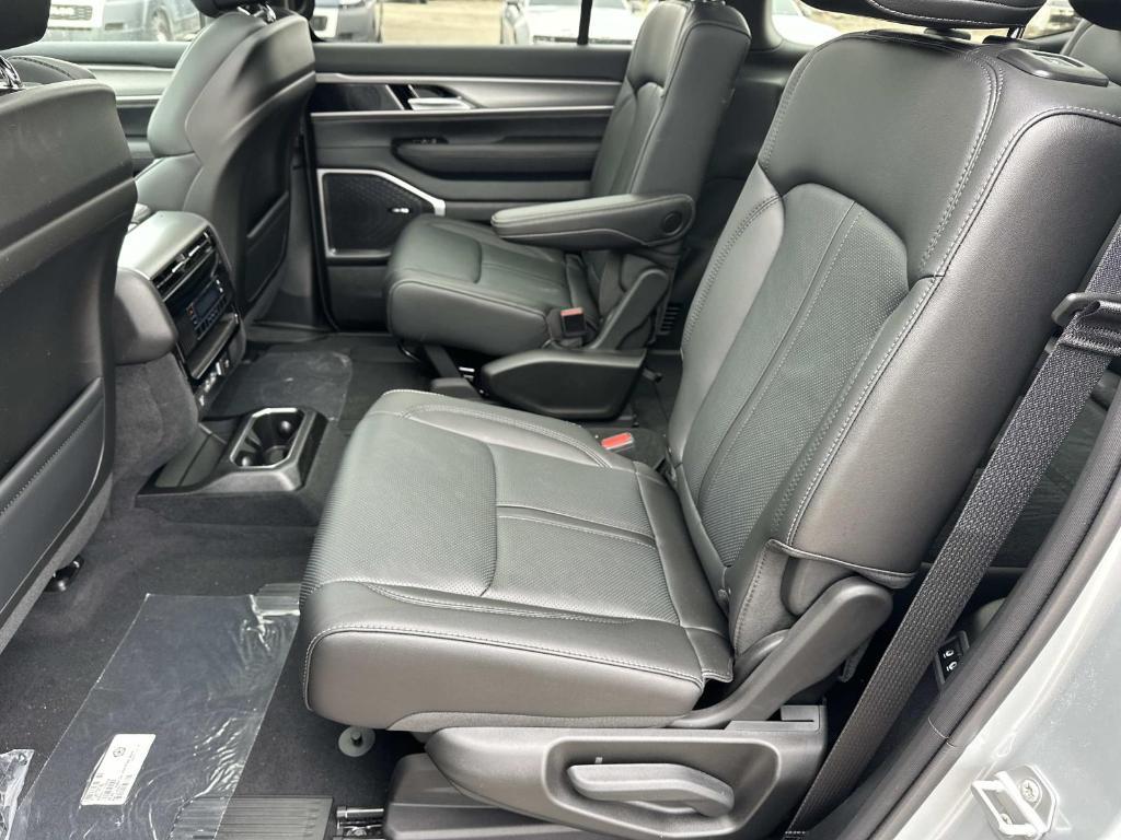 new 2026 Jeep Grand Wagoneer car, priced at $72,839