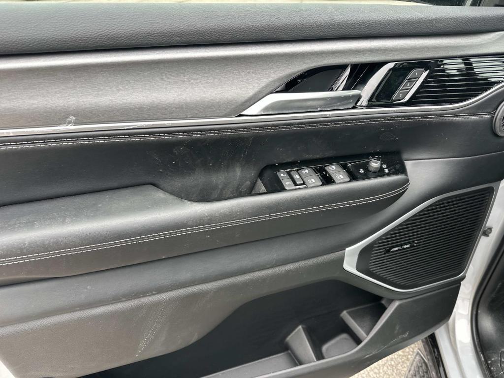 new 2026 Jeep Grand Wagoneer car, priced at $72,839