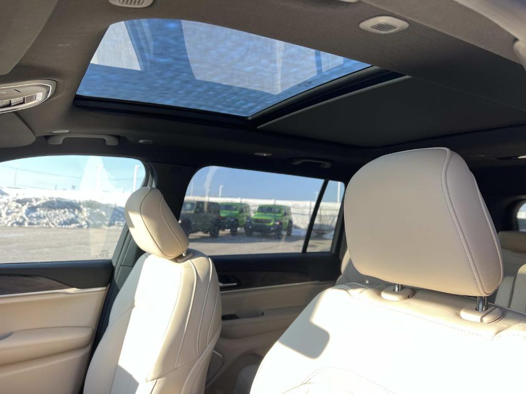 new 2026 Jeep Grand Cherokee L car, priced at $50,822