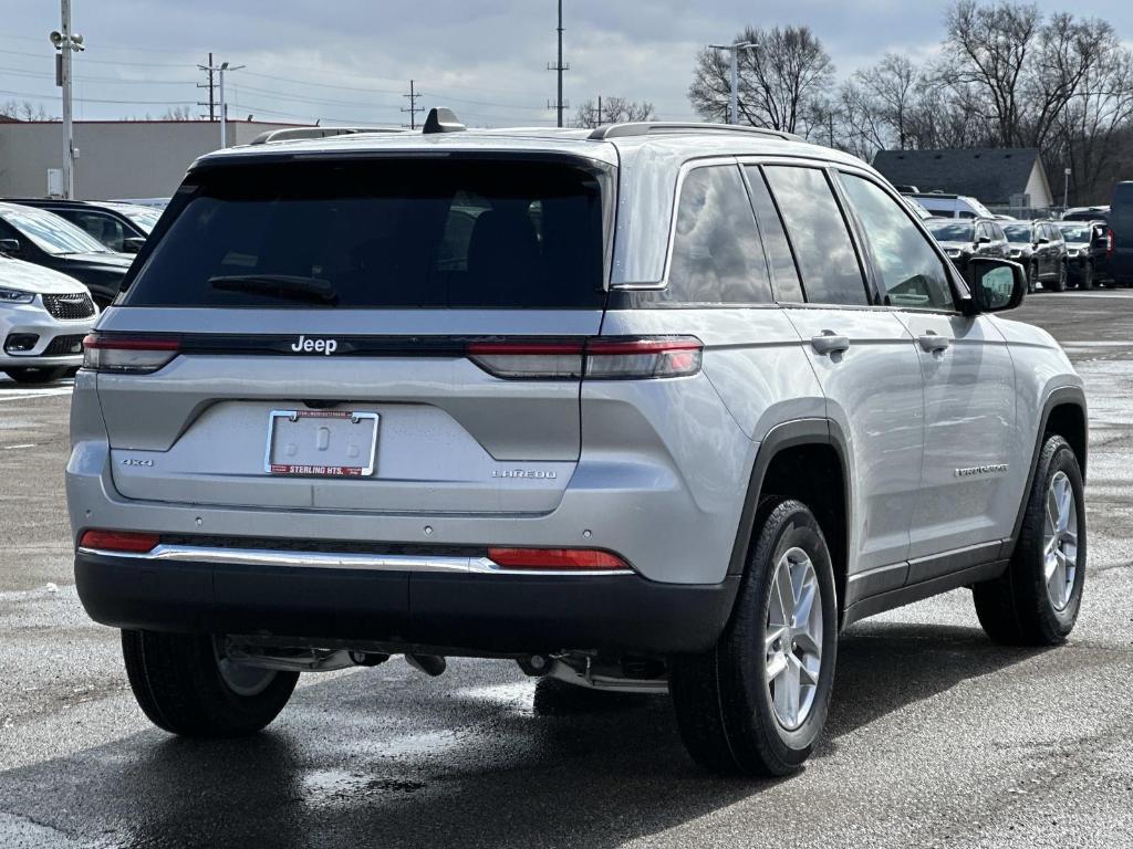 new 2026 Jeep Grand Cherokee car, priced at $44,503