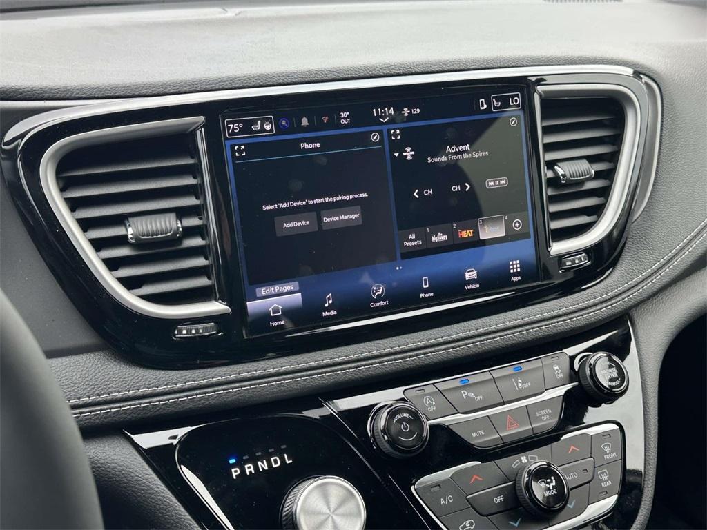 new 2026 Chrysler Pacifica car, priced at $45,359