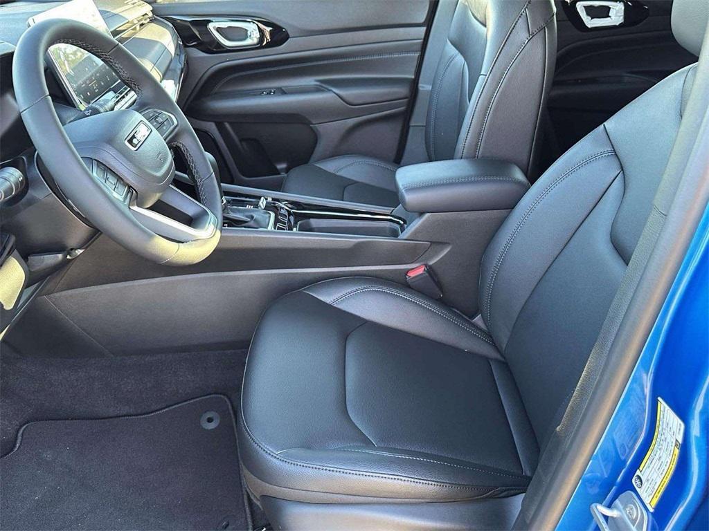 new 2026 Jeep Compass car, priced at $35,129