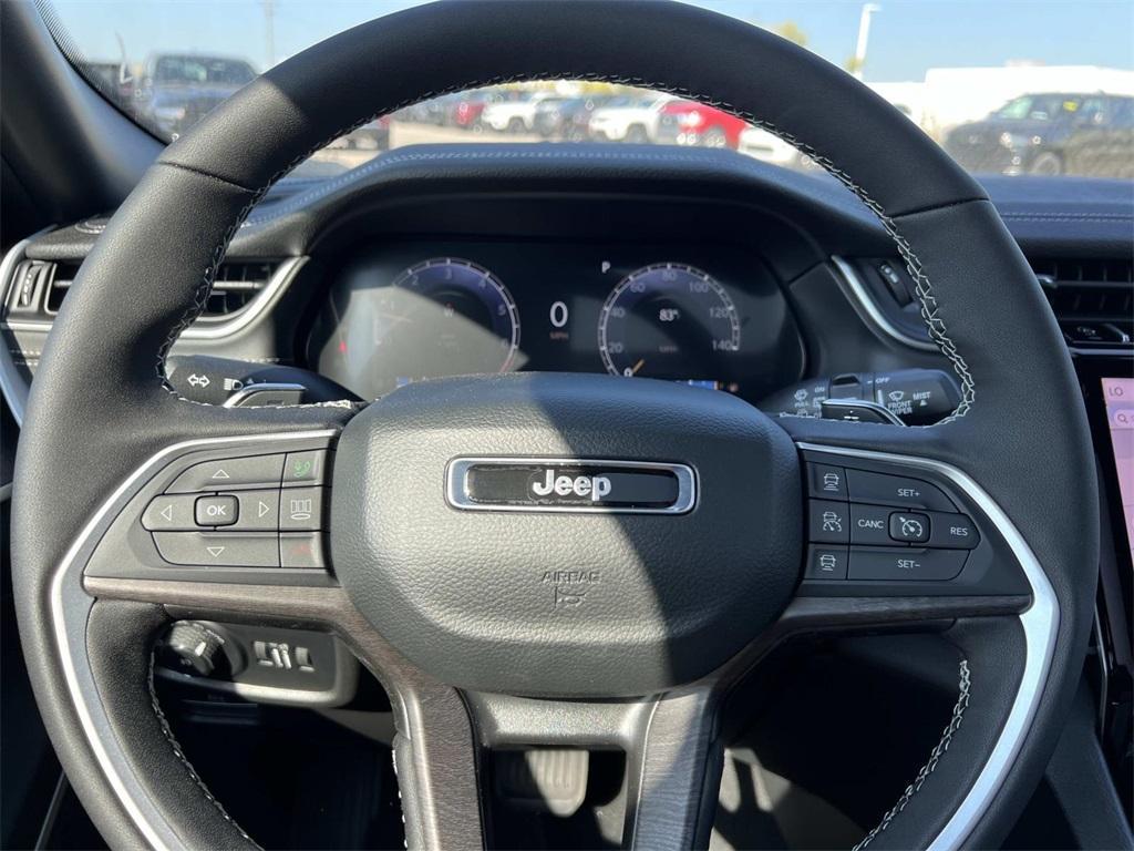 new 2025 Jeep Grand Cherokee car, priced at $53,091