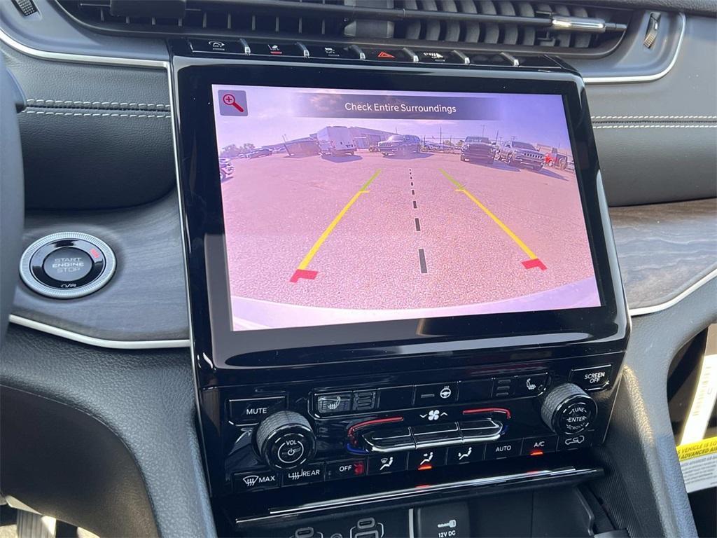 new 2025 Jeep Grand Cherokee car, priced at $53,091