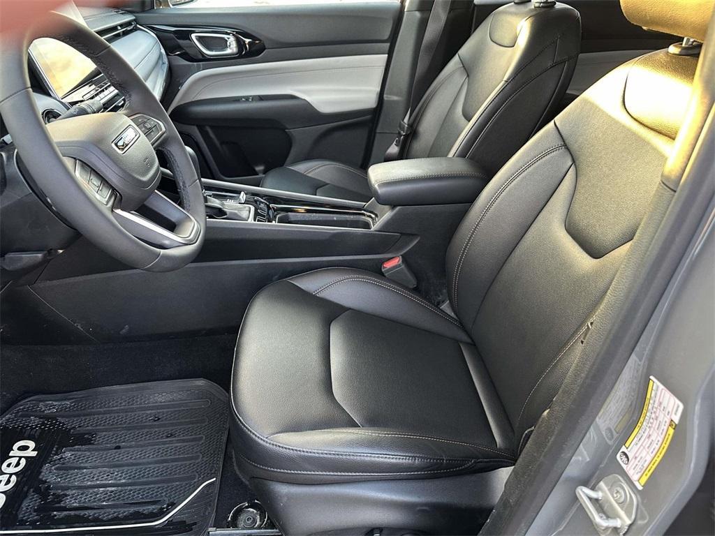 used 2024 Jeep Compass car, priced at $24,995