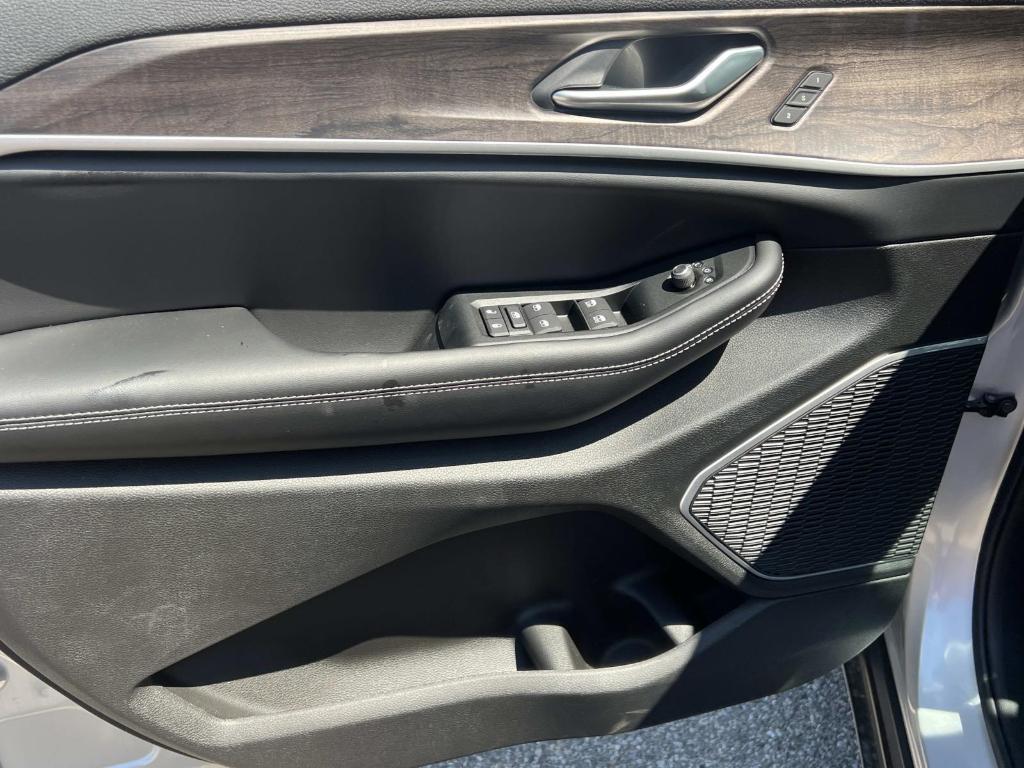 new 2026 Jeep Grand Cherokee car, priced at $48,458