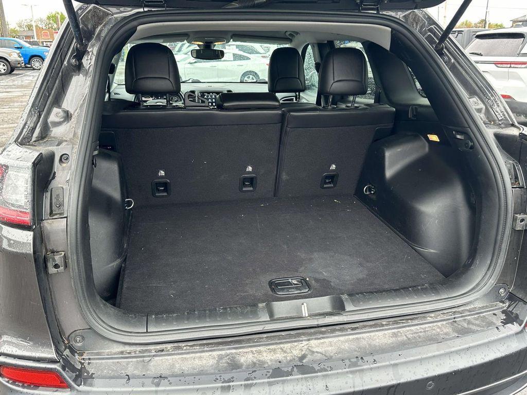 used 2020 Jeep Cherokee car, priced at $20,995