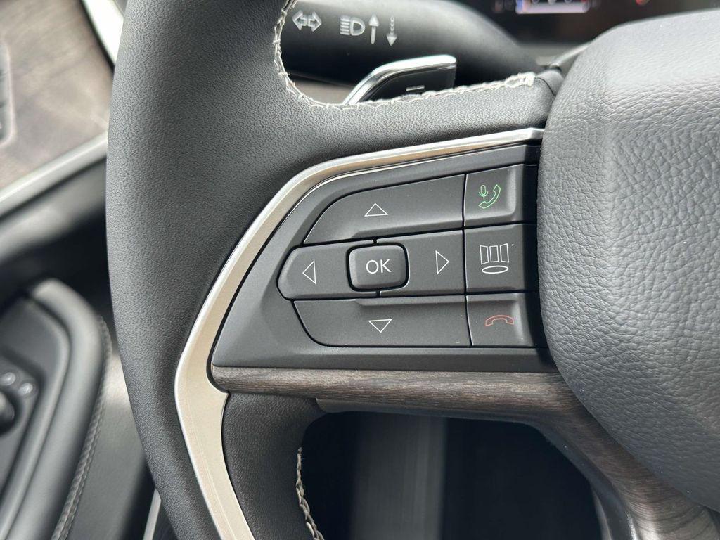 new 2026 Jeep Grand Cherokee car, priced at $50,258