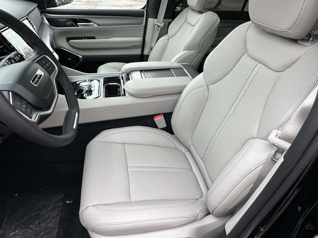 new 2026 Jeep Grand Wagoneer L car, priced at $82,221