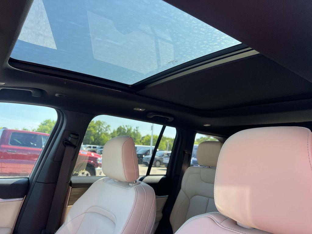 new 2026 Jeep Grand Cherokee car, priced at $51,160