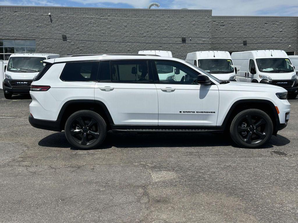 used 2024 Jeep Grand Cherokee L car, priced at $36,995