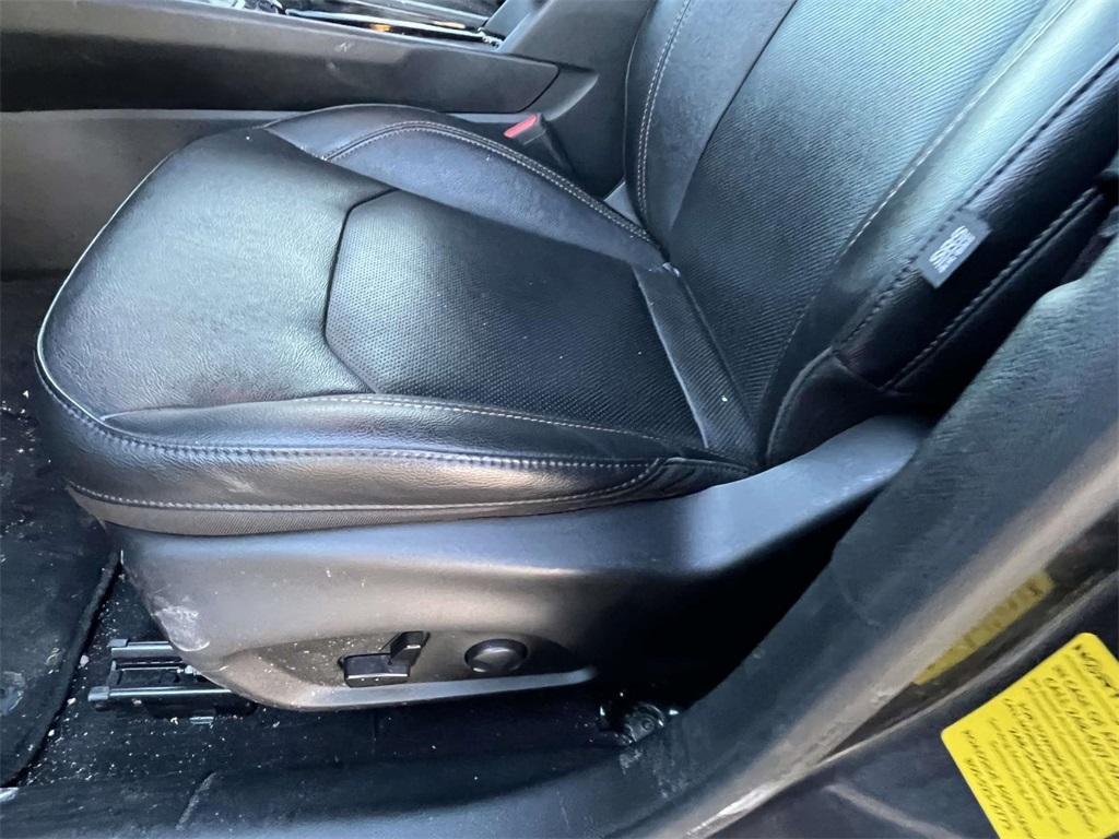 used 2023 Jeep Compass car, priced at $19,995