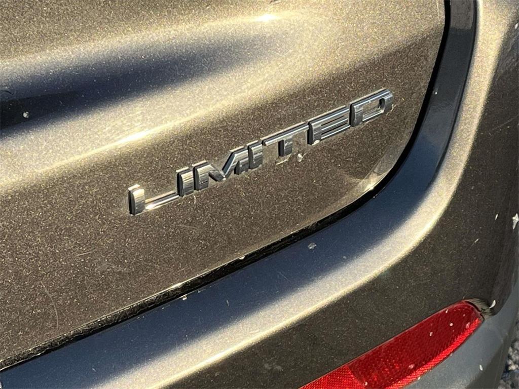 used 2023 Jeep Compass car, priced at $19,995