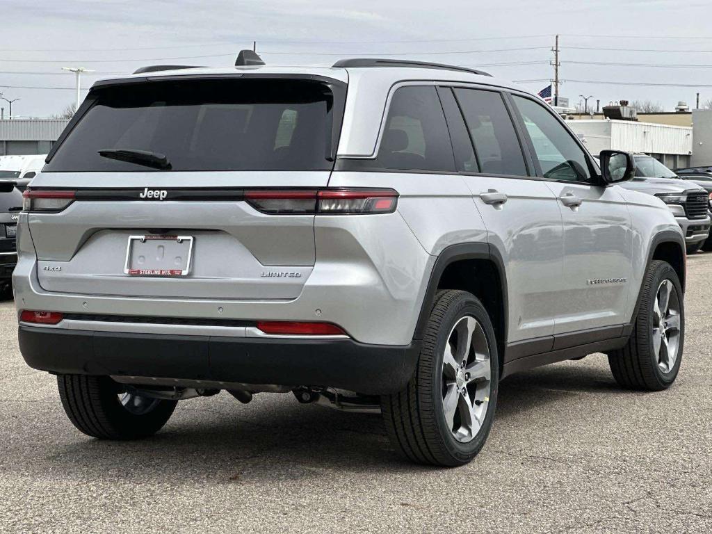 new 2026 Jeep Grand Cherokee car, priced at $47,962