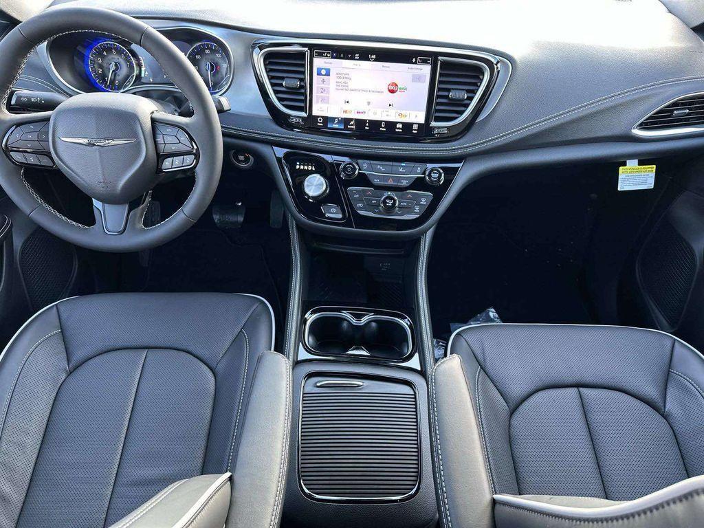 new 2026 Chrysler Pacifica car, priced at $55,611