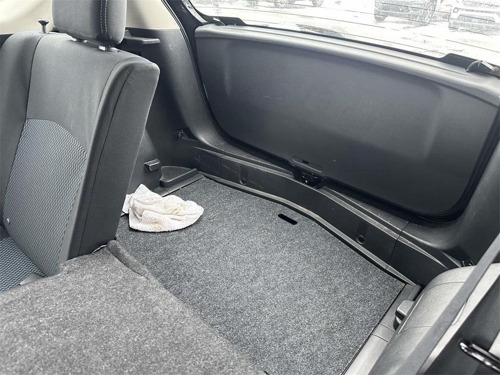 used 2015 Nissan Versa Note car, priced at $5,995