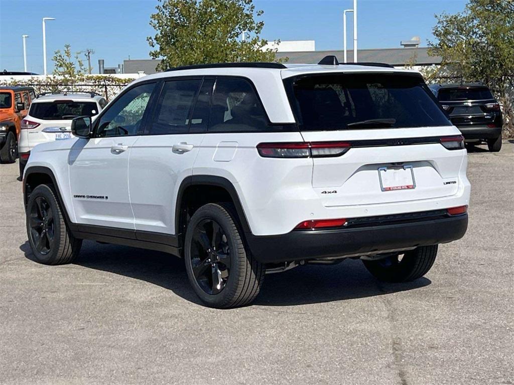 new 2025 Jeep Grand Cherokee car, priced at $48,784
