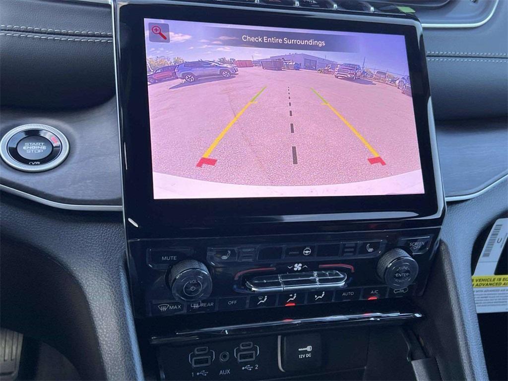 new 2025 Jeep Grand Cherokee car, priced at $48,784