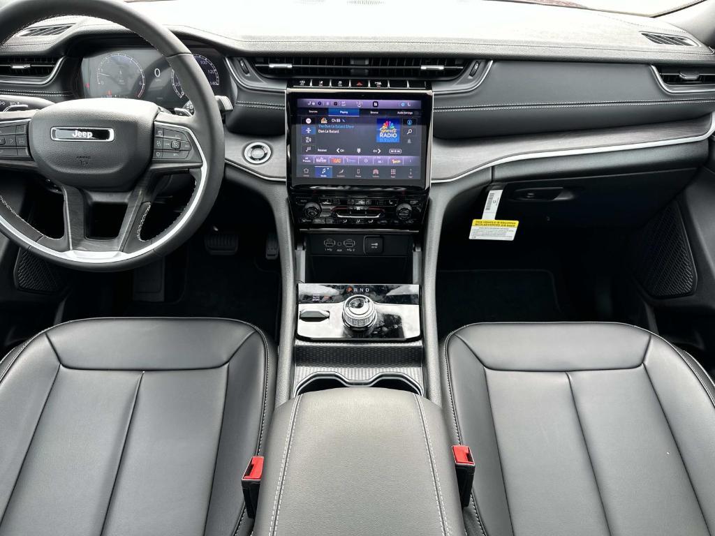new 2025 Jeep Grand Cherokee car, priced at $49,130