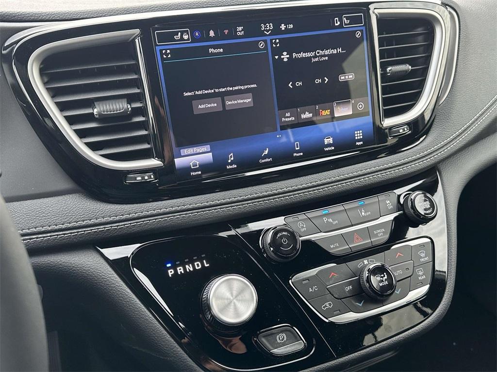 new 2026 Chrysler Pacifica car, priced at $45,359