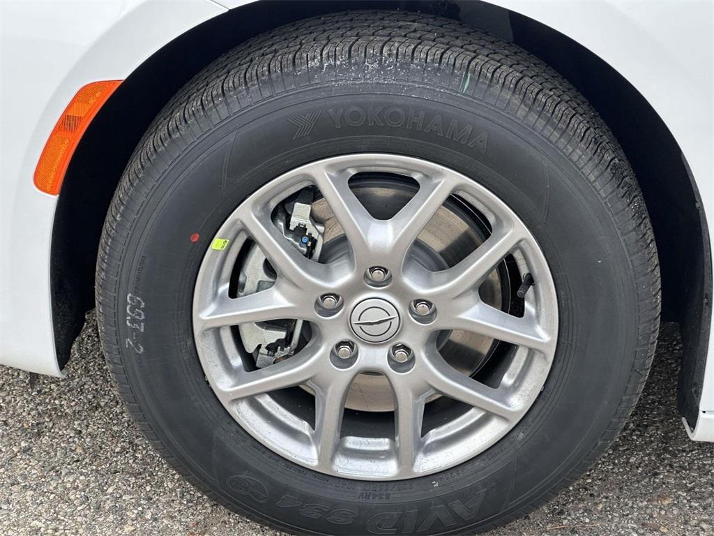 new 2026 Chrysler Pacifica car, priced at $45,359