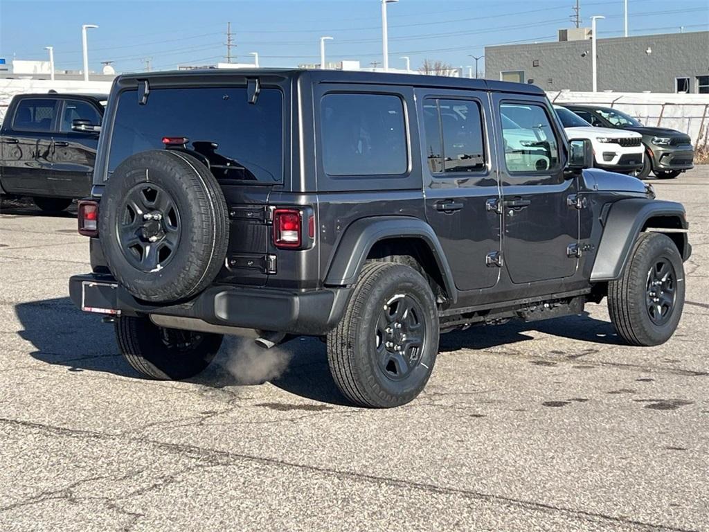 new 2026 Jeep Wrangler car, priced at $46,662