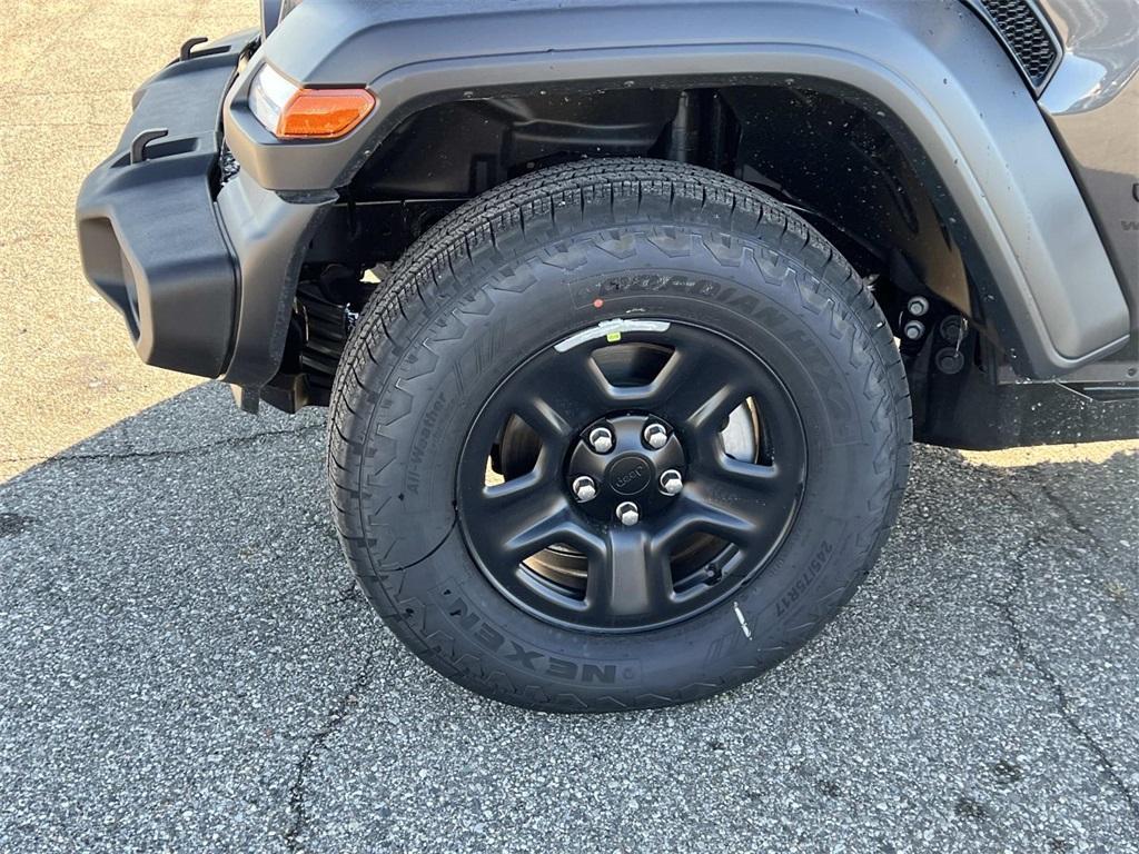 new 2026 Jeep Wrangler car, priced at $46,662