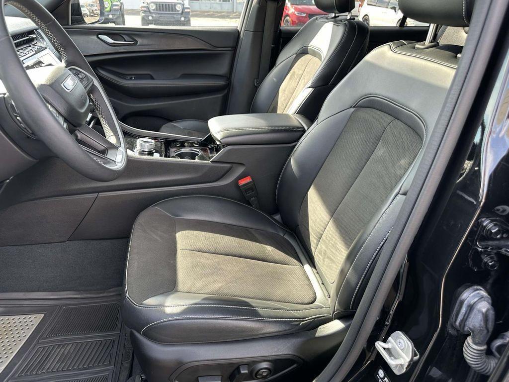 used 2023 Jeep Grand Cherokee L car, priced at $32,995