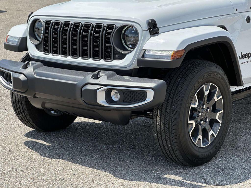 new 2026 Jeep Gladiator car, priced at $51,296