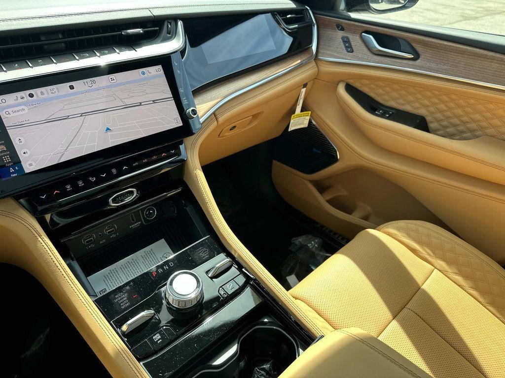 new 2026 Jeep Grand Cherokee car, priced at $63,348