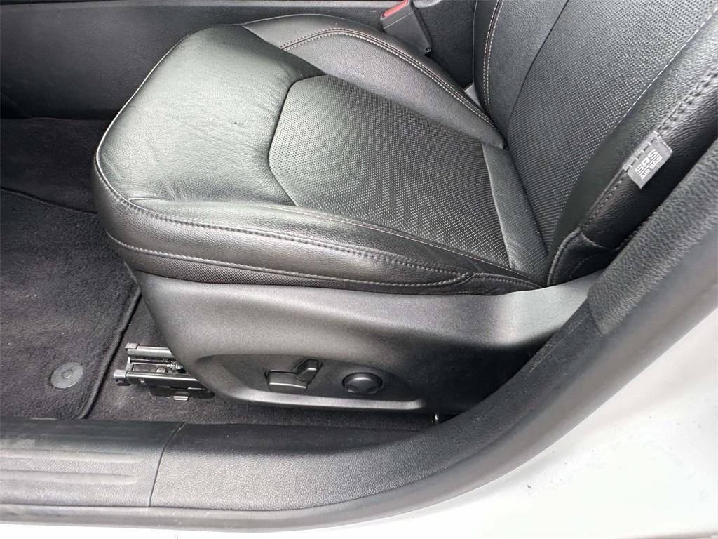 used 2022 Jeep Compass car, priced at $22,995