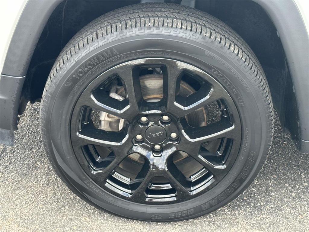 used 2022 Jeep Compass car, priced at $22,995