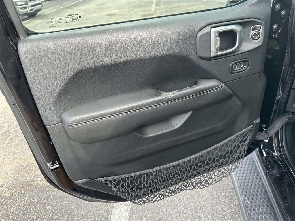 used 2018 Jeep Wrangler Unlimited car, priced at $19,495