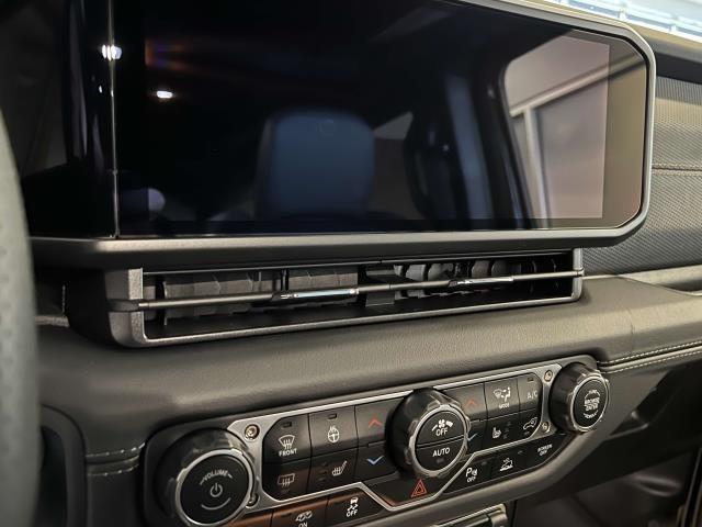 new 2025 Jeep Wrangler car, priced at $101,995