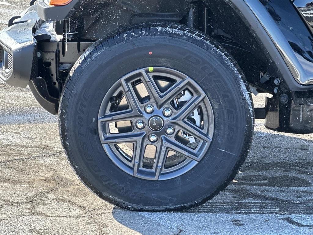 new 2026 Jeep Gladiator car, priced at $50,499