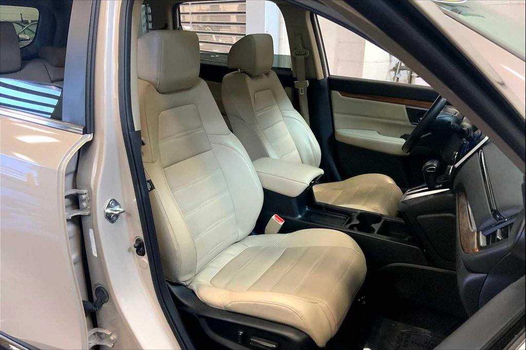 used 2018 Honda CR-V car, priced at $20,895
