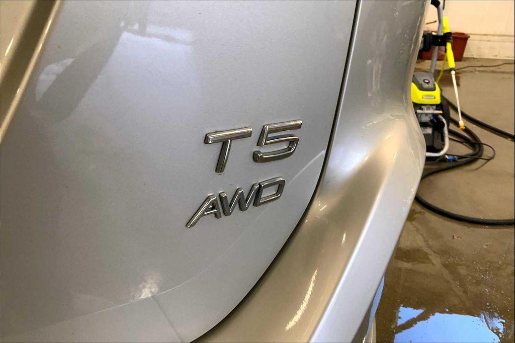 used 2017 Volvo XC60 car, priced at $11,535