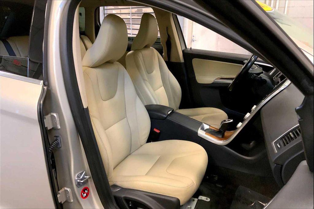 used 2017 Volvo XC60 car, priced at $11,535