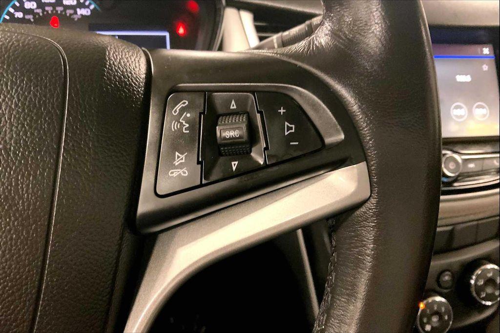 used 2022 Chevrolet Trax car, priced at $15,445