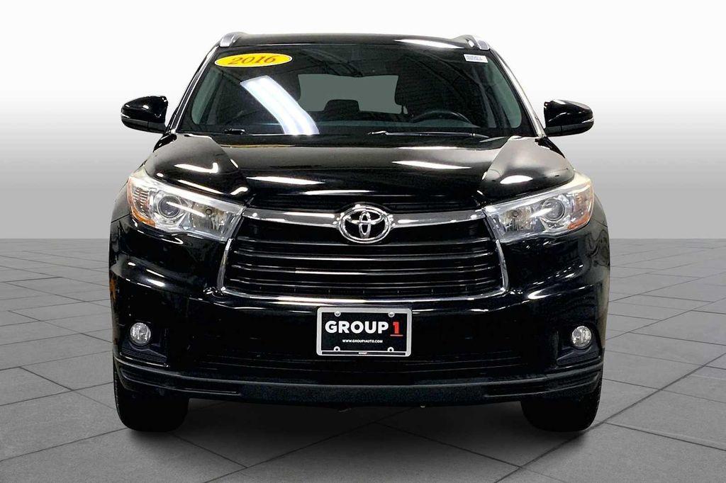 used 2016 Toyota Highlander car, priced at $19,335